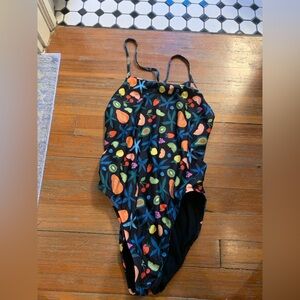 Dayno 32 jolyn fruit pattern